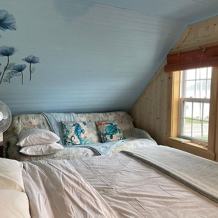 Gite La Belle Forillonne Chambre Bleu Ciel Gaspé Екстериор снимка